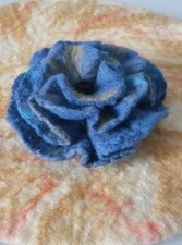 Handarbeit Filz Brosche
