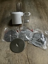 Bosch MUM 5 Durchlaufschnitzler Mit 4 Scheiben und Mitnehmer