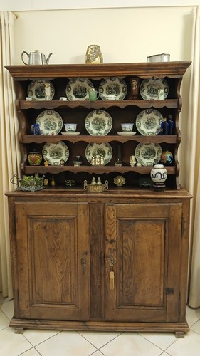 Geschirrschrank mit tellerbord - mit,