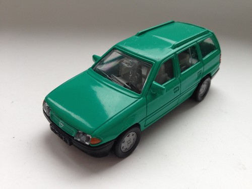 Siku 1036 opel astra caravan - -,