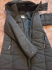 Khujo Parka Oliv  gesteppt