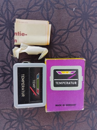 Temperaturanzeige eckig