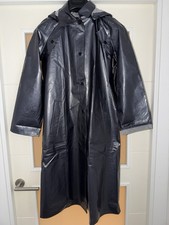 Retro Regenmantel Lackmantel