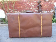 Alter Reisekoffer Vulkanfiber Holzleisten antiker Handkoffer Vintage Dekokoffer