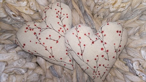 Herz beige rot - beige,