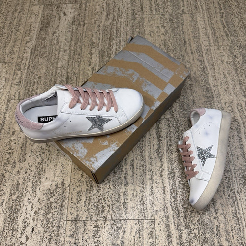 Golden goose super - goose, super-star
