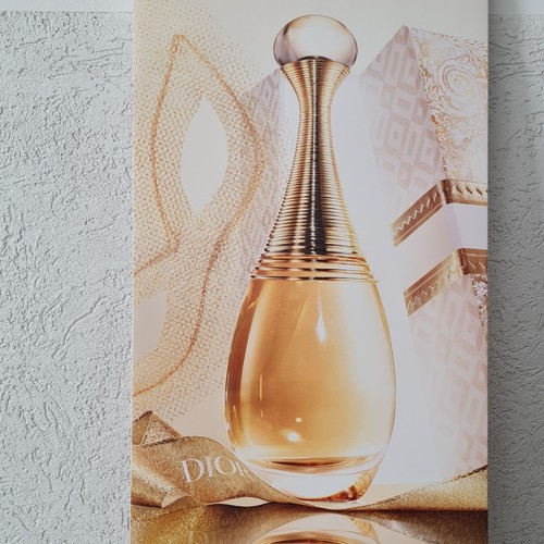 Dior werbebanner adore - dior,