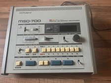 Roland MSQ-700 Multitrack Digital Keyboard Recorder