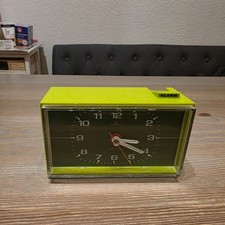 Design Wecker Garant