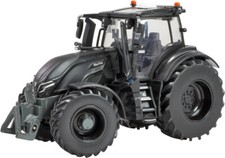 Britains Valtra Q305 Traktor