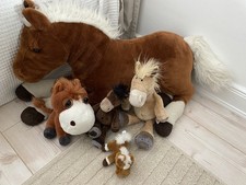 5 Plüsch Pferde  liegend stehend klein - groß Stofftiere Plüschtier u. a. Nici