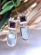 JEWELLERY PIECE NEW EARRINGS