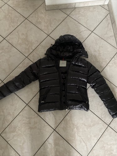 Schwarze moncler winterjacke - schwarze,
