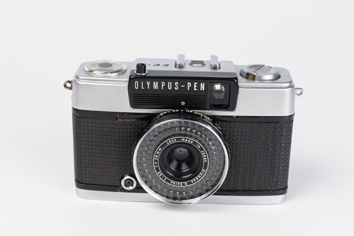 Olympus pen half frame - half,