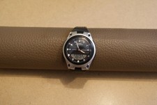 + CASIO + Herren-Uhr + läuft + guter Zustand +