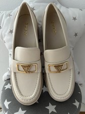 NEU! ORIGINAL GUESS 170 EURO LOGO LOAFER 40 CREAM / BEIGE GOLD
