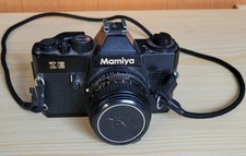 Mamiya ZE Kamera + Objektiv Sekor EF 1 : 1.7 50mm