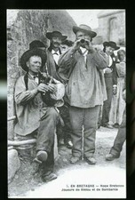 EN BRETAGNE NODE JOUEURS DE