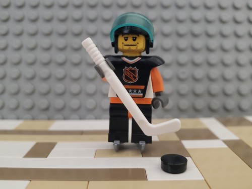Lego hockey player - lego, e