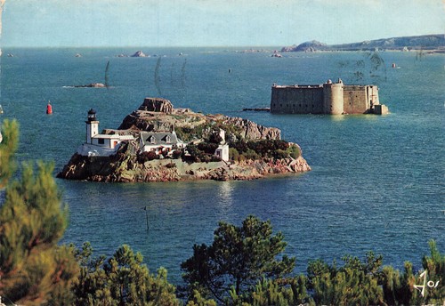 Carantec château du - 29,