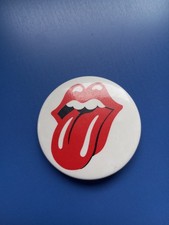 Rolling Stones Pin, Zunge