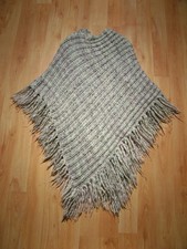 Grobstrick Poncho Cape