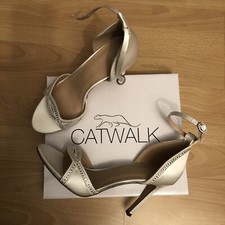 Catwalk Pumps weiß Hochzeit