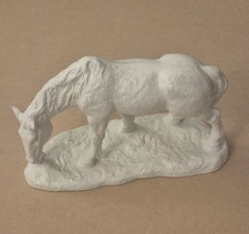Schaubach Kunst Porzellanfigur – Pferd grasend Höhe ca. 14,0 cm