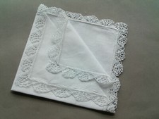 HANDARBEIT Taschentuch