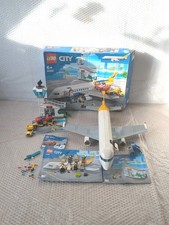 LEGO CITY Passagierflugzeug Flughafen 60262 inkl. Verpackung/BA Unvollständig