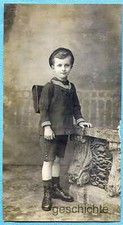 Photo, enrollment, little boy