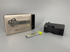 * VINTAGE SONY WALKMAN