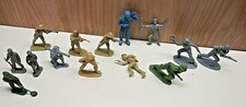 Konvolut Plastikfiguren, Soldaten usw.