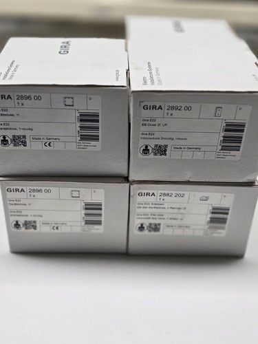 Set gira 289700 dose - -, 2