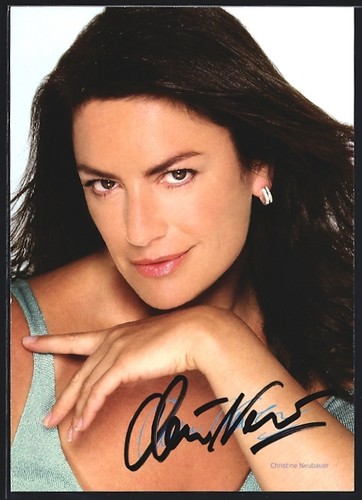 Christine neubauer portrait - christine,