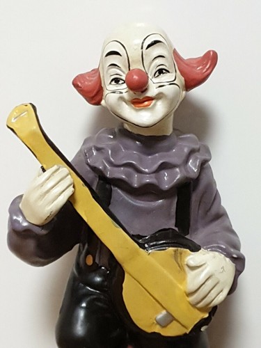 Clown mit gitarre musizierende - clown,