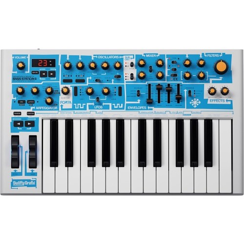 Novation bass station - bass,