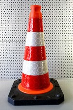 Warnleitkegel bast geprüft - warnleitkegel, bast-geprüft