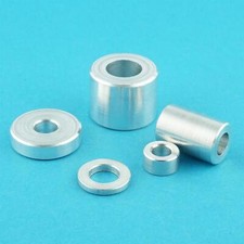 M12 Distanzhülse aus