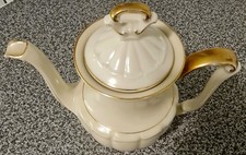 schöne alte Kaffeekanne von Tielsch-Altwasser, 26 cm hoch, gut erhalten