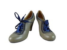 Poetic Licence Damen Pumps Gr. 38 | US 7 Grau Textil/Leder neuwertig (20237)