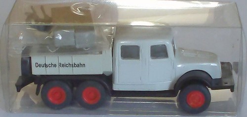 Ddr typische zugmaschine tatra - ddr-typische,