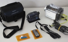 Sony Handycam DCR DVD91E Videokamera mit grossem Zubehörpaket
