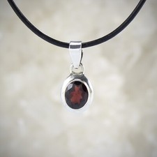 Budawi® Granat Edelstein