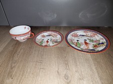 Asiatisches Geschirr / Tasse + Unterteller + Teller ( 3 Teilig / Geishas 