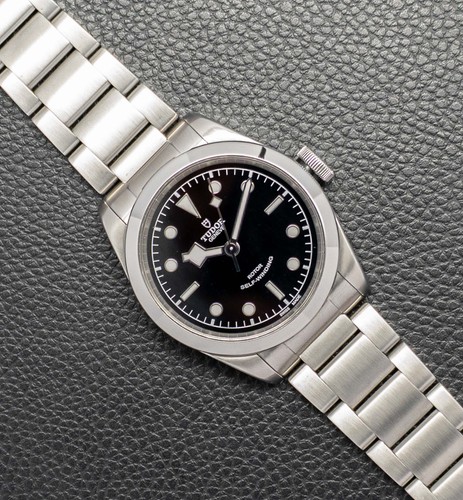Tudor black bay - 79540,