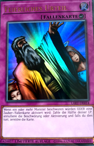 Feierliches urteil - feierliches,