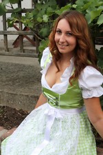 NEU süßes Dirndl,3