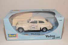 A30 1:18 REVELL 8886 VOLVO