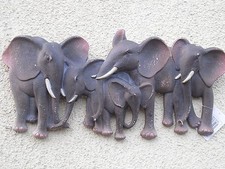 Relief, Elefanten-Gruppe